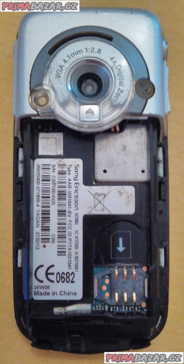 Sony Ericsson K700i - na náhr. díly nebo k opravě!!! Sony Ericsson K700i - na náhr. díly nebo k opravě!!!