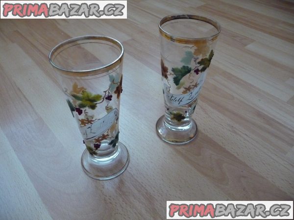 Starožitné skleněné poháry s motivem víno 2 ks