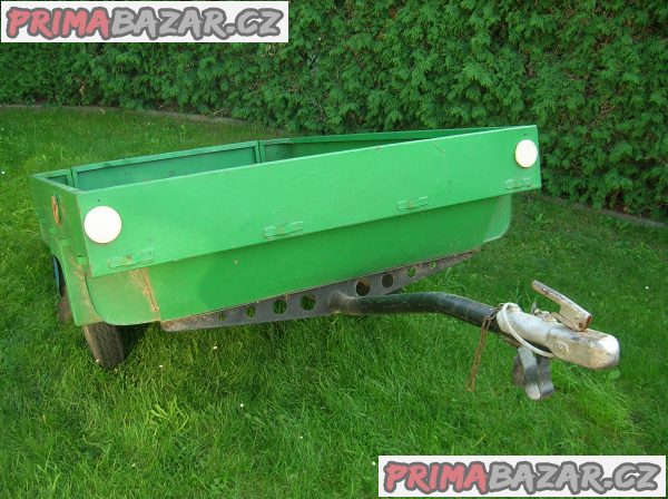 Přívěsný vozík za os.automobil Přívěsný vozík za os.automobil