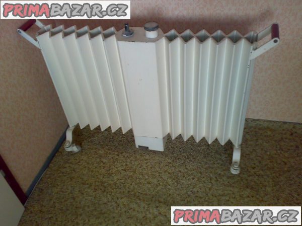 prodam-starozitny-radiator-na-koleckach