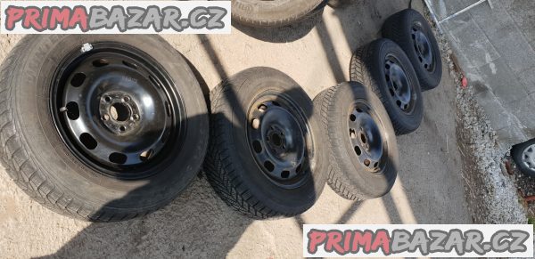 plechove-disky-octavia-1-s-pneu-debica-1j0-5x100-6jx15-et38