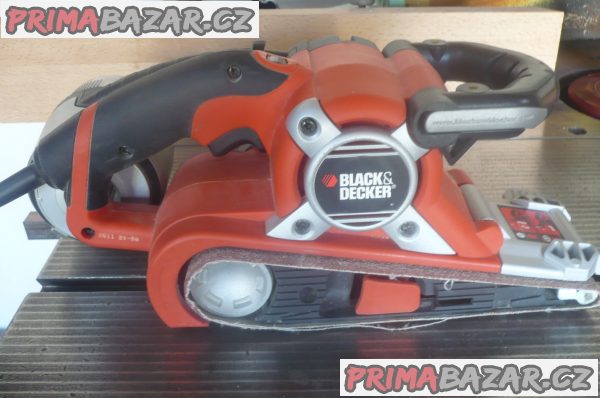 Pásová bruska Black Decker