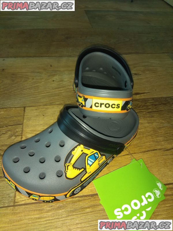 Prodám nové Crocs original J3/34-35