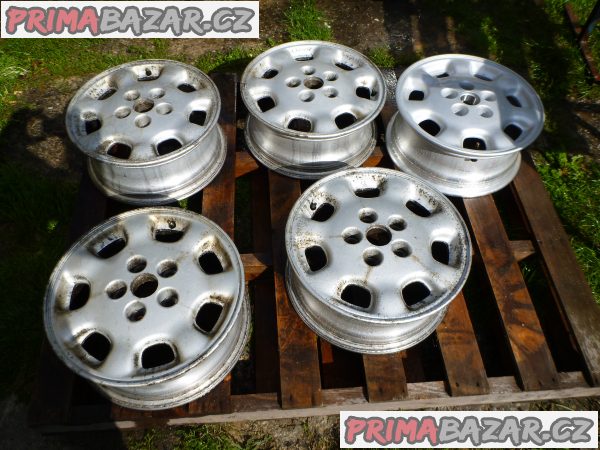 Prodám elektrony pro Mazdu 15 x6JJ 5x114,3 střed 54,5