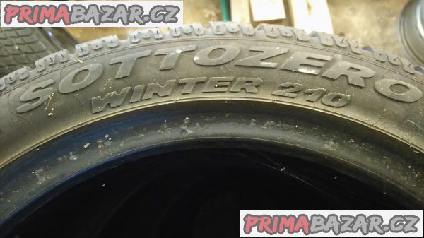 Prodám zimní pneumatiky Pirelli 205 / 45 R 16