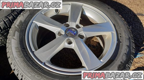 zánovní sada alu kola elektrony s pneu pirelli 80-90% volvo 31317285 5x108 7jx16 et50 zánovní sada alu kola elektrony s pneu pirelli 80-90% volvo 31317285 5x108 7jx16 et50