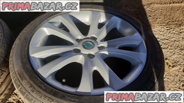 alu kola elektrony škoda v super stavu 3T0601025d 5x112 7.5jx17 et49