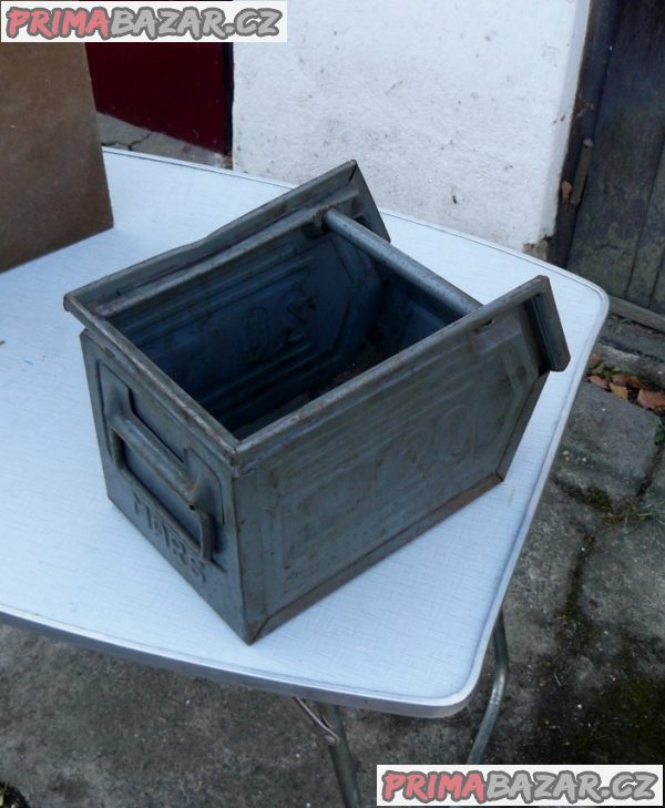 BEDNA ukládací zkosená MARS 250x180x110 (mm) ČR BEDNA ukládací zkosená MARS 250x180x110 (mm) ČR