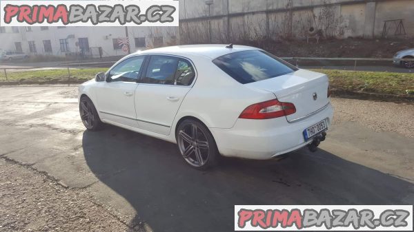 prodám auto Škoda Superb DSG 2.0tdi 125k