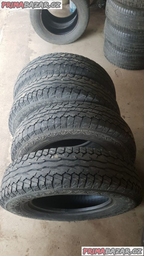 4xpneu falken at m+s 205 r16c 110 / 108r 60-50%