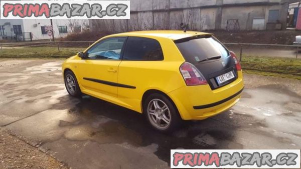 prodám auto Fiat Stilo 1.8 16V, 98Kw, manual, r.v 2003, najeto 230tis, stk 10/19, sportovni vzhled a dopln