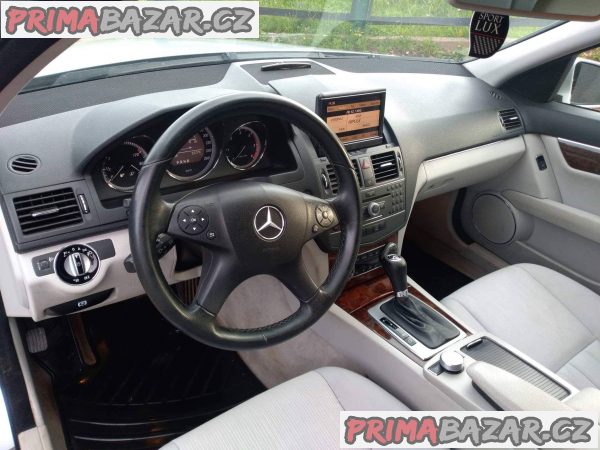 prodám auto Mercedes C 350CDI 4matic, r.v 2009 najeto 3