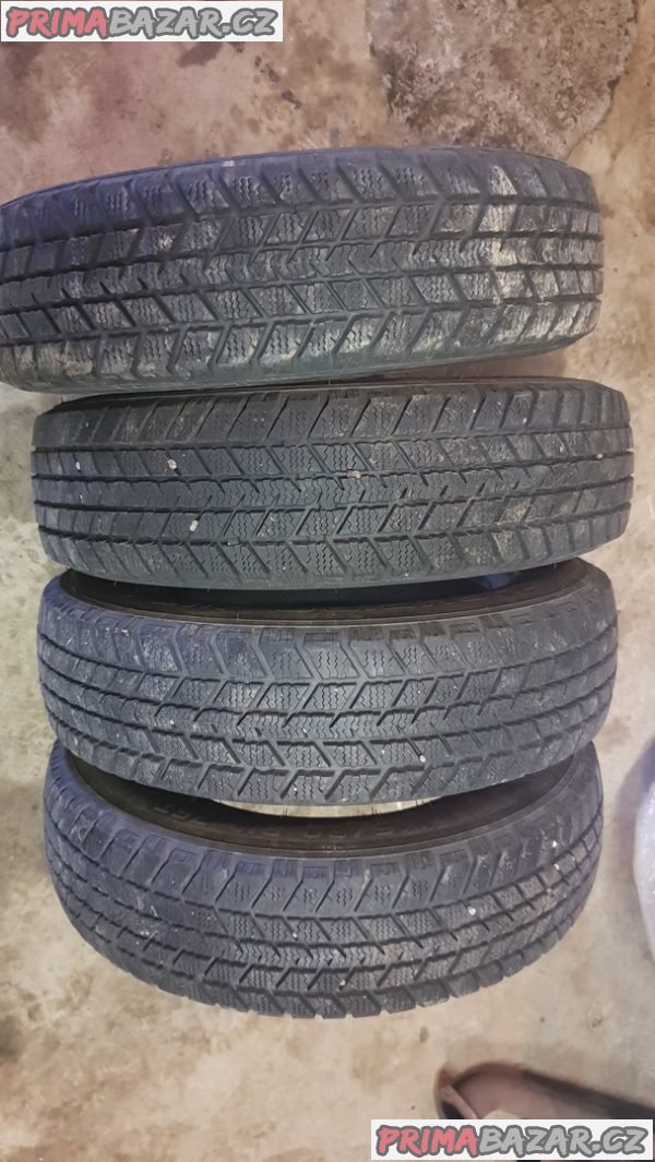 4xpneu 70-80% vzorek 145/80 r13 75t