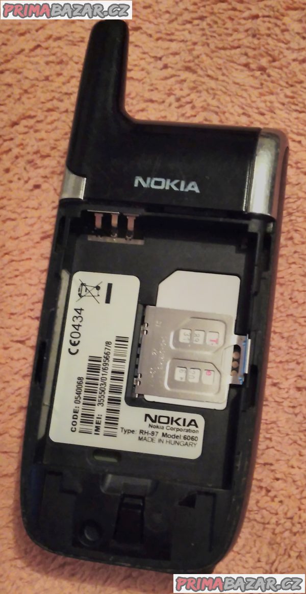 Výklopná Nokia 6060 - funkční - ale k opravě nebo na náhradní díly!!!