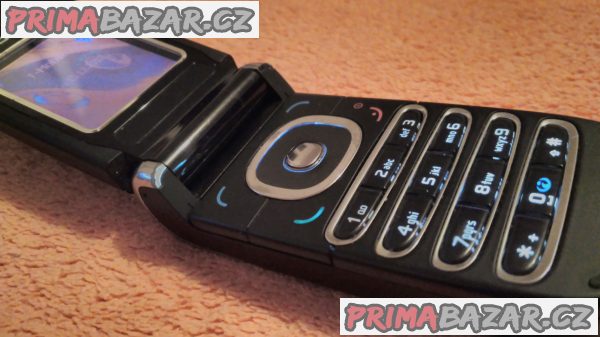 Výklopná Nokia 6060 - funkční - ale k opravě nebo na náhradní díly!!!