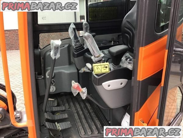 Minibagr DOOSAN DX35Z