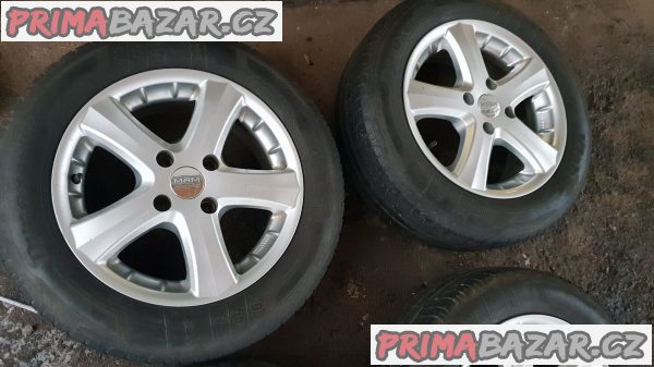 alu kola elektrony MAM v super stavu bez odrenin 4x108 6.5jx15 et37 pneu kleber 195/60 r15