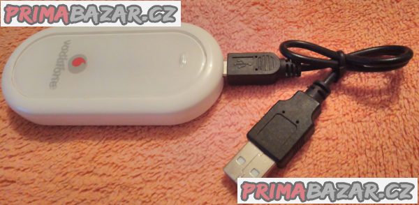 Externí USB modem Huawei E220 - pro bezdrátový internet - jako nový.