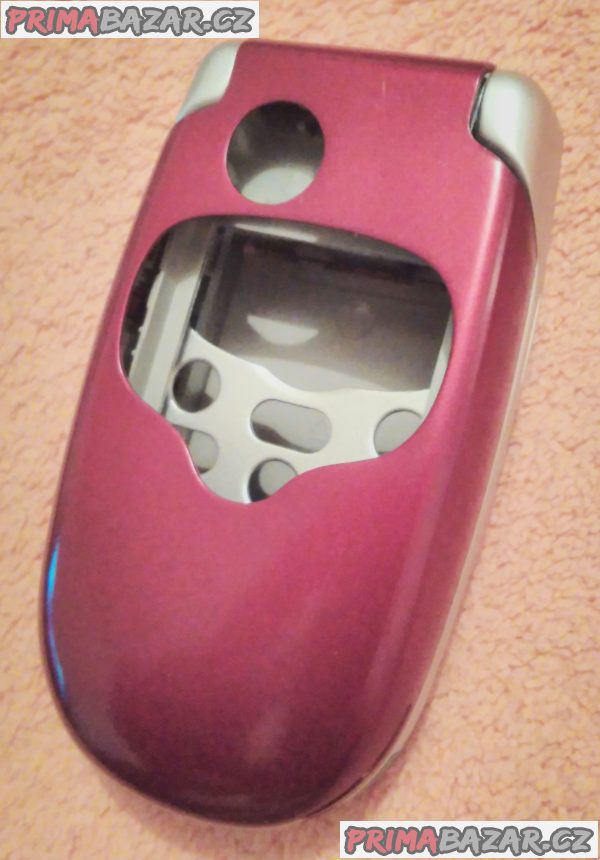 Motorola V300 - kompletní sada všech krytů a plastů - 8 částí - vše nové!!!