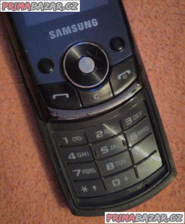 Samsung SGH-J700 - k opravě nebo na náhradní díly!!! Samsung SGH-J700 - k opravě nebo na náhradní díly!!!