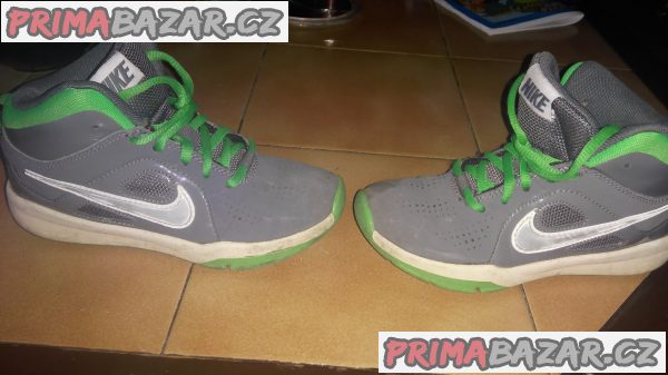 Boty Nike