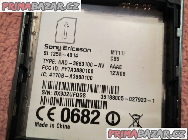 Sony Ericsson Xperia neo V - k opravě nebo na náhradní díly!!! Sony Ericsson Xperia neo V - k opravě nebo na náhradní díly!!!