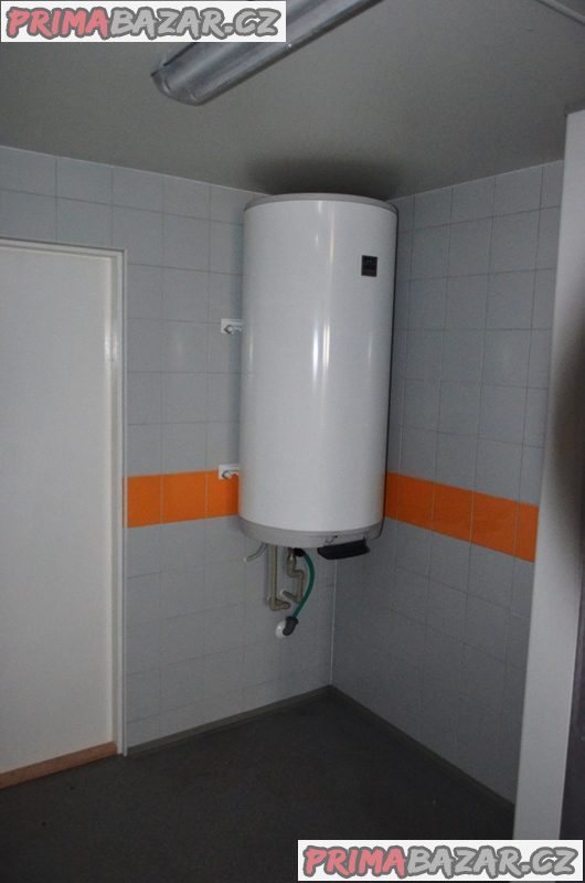 Kontejner sanitární 3 x 6 m