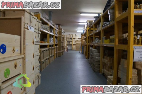 Pronájem obchodních prostor, 450 m2, Žatec Pronájem obchodních prostor, 450 m2, Žatec