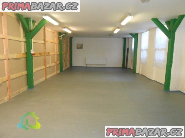 Pronájem obchodních prostor, 450 m2, Žatec Pronájem obchodních prostor, 450 m2, Žatec