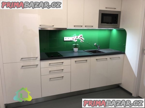Pronájem kancelářských prostor, 78m2, Praha, Karlín Pronájem kancelářských prostor, 78m2, Praha, Karlín