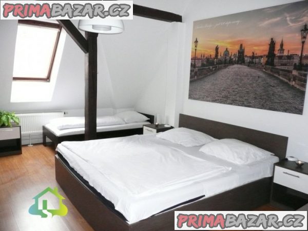 Pronájem klimatizovaného bytu 3+1, 84 m2, Praha - Josefov Pronájem klimatizovaného bytu 3+1, 84 m2, Praha - Josefov