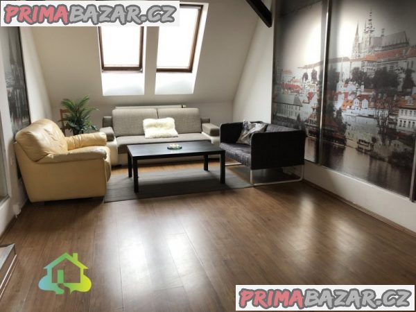 Pronájem klimatizovaného bytu 3+1, 84 m2, Praha - Josefov Pronájem klimatizovaného bytu 3+1, 84 m2, Praha - Josefov
