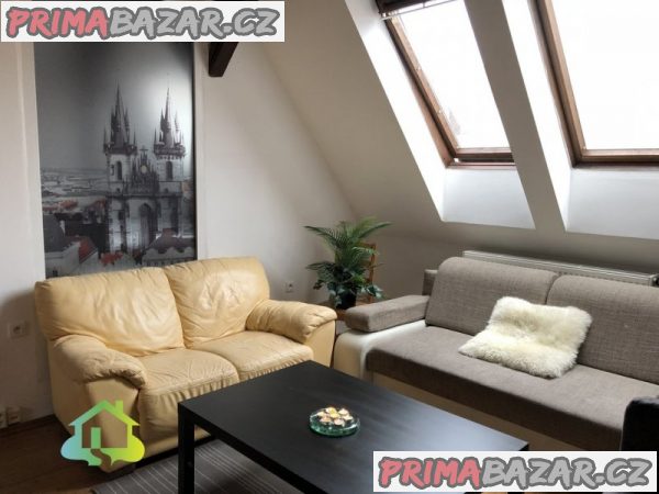 Pronájem klimatizovaného bytu 3+1, 84 m2, Praha - Josefov Pronájem klimatizovaného bytu 3+1, 84 m2, Praha - Josefov