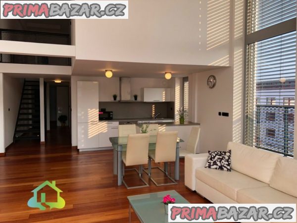Pronájem dvou penthousů, 266m2, Praha 8 - Karlín Pronájem dvou penthousů, 266m2, Praha 8 - Karlín