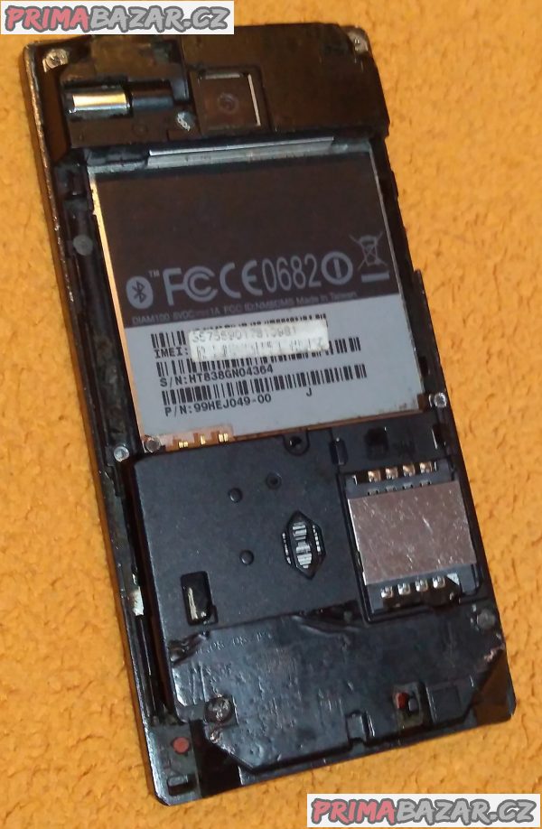 Dotykový HTC Touch P3700 - k opravě nebo na náhradní díly!!! Dotykový HTC Touch P3700 - k opravě nebo na náhradní díly!!!