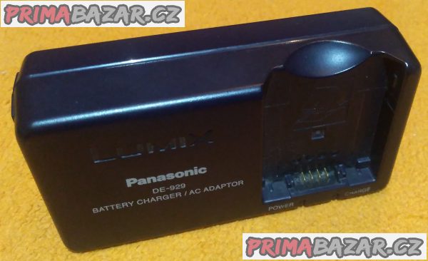 Nabíječka a adaptér k foťákům a kamerám Panasonic Lumix - originální. Nabíječka a adaptér k foťákům a kamerám Panasonic Lumix - originální.
