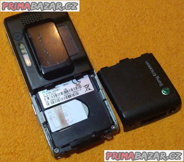 Sony Ericsson K790i Cyber-shot s paměť. kartou + 3 DÁRKY!!! Sony Ericsson K790i Cyber-shot s paměť. kartou + 3 DÁRKY!!!