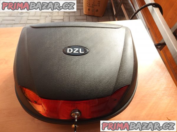 Motokufr 49 l včetně plotny Nový Motokufr 49 l včetně plotny Nový