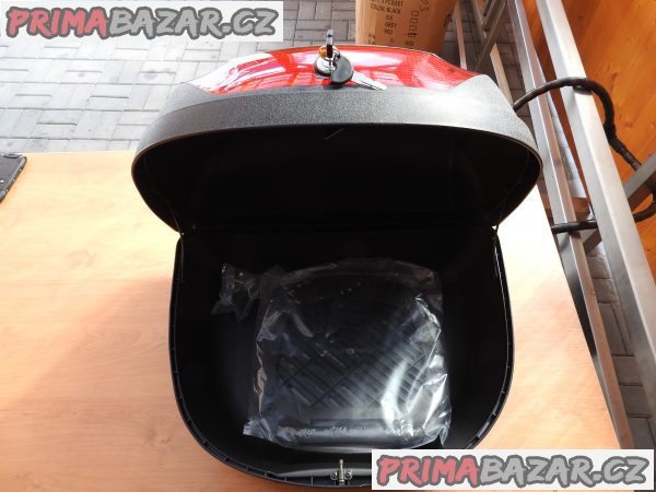 Motokufr 49 l včetně plotny Nový Motokufr 49 l včetně plotny Nový