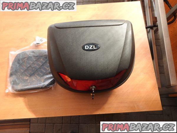 Motokufr 49 l včetně plotny Nový Motokufr 49 l včetně plotny Nový