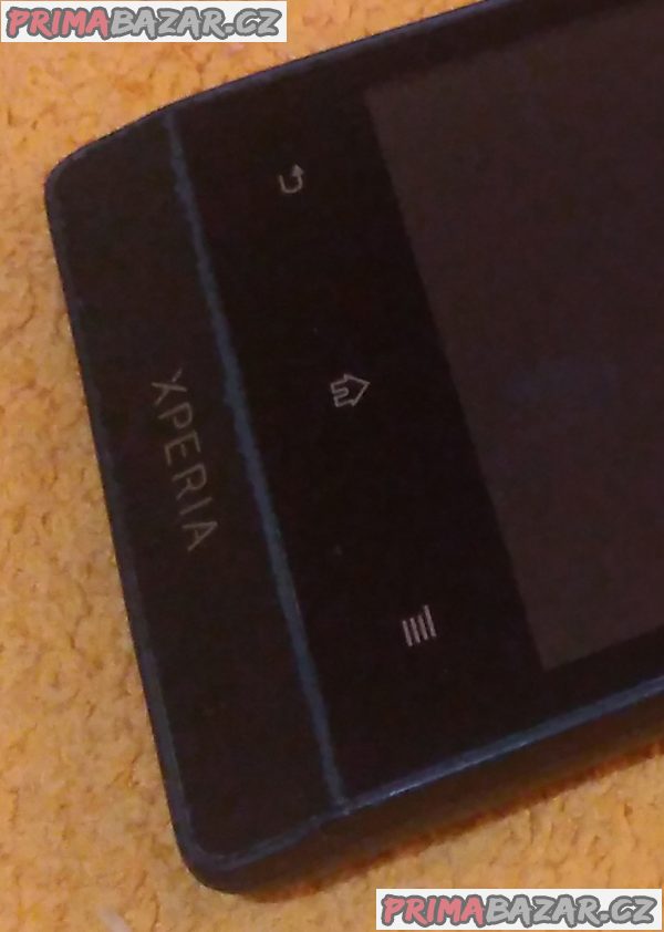 Sony Xperia Miro - k opravě nebo na náhradní díly!!! Sony Xperia Miro - k opravě nebo na náhradní díly!!!