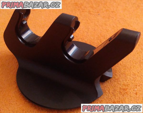 Nabíjecí stanice pro 2 ovladače Playstation 3 + DÁREK!!! Nabíjecí stanice pro 2 ovladače Playstation 3 + DÁREK!!!