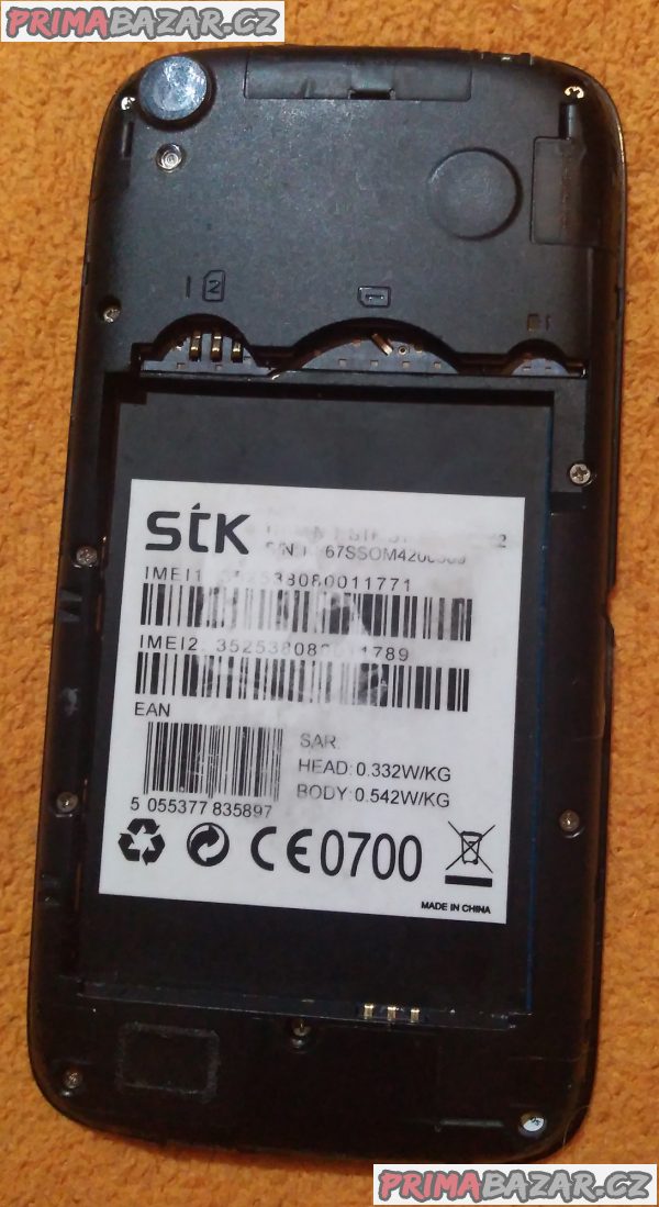 Mobil STK Storm 4 na 2 SIM - k opravě nebo na náhradní díly!!! Mobil STK Storm 4 na 2 SIM - k opravě nebo na náhradní díly!!!