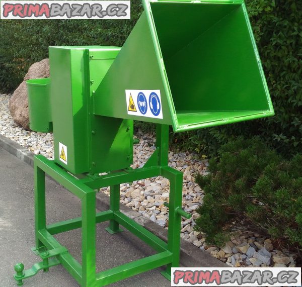 Drtič větví, štěpkovač- špalíkovač RS 100 do 10cm Drtič větví, štěpkovač- špalíkovač RS 100 do 10cm