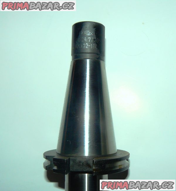 VYVRTÁVACÍ TYČ HRUBOVACÍ 40x32-180 NAREX ČR (NOVÉ) VYVRTÁVACÍ TYČ HRUBOVACÍ 40x32-180 NAREX ČR (NOVÉ)