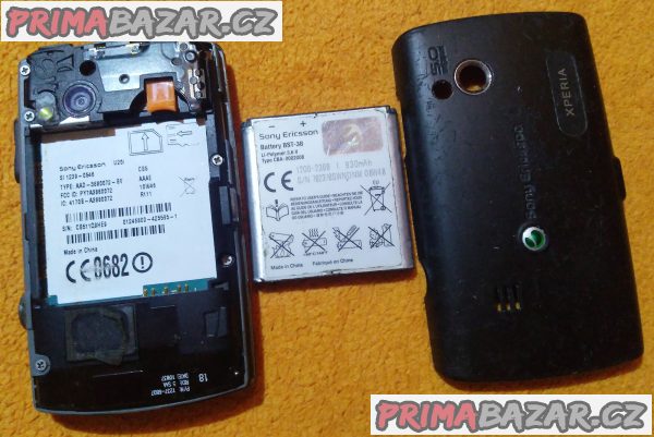 Dotykový a vysouvací Sony Ericsson Xperia X10 - k drobné opravě!!! Dotykový a vysouvací Sony Ericsson Xperia X10 - k drobné opravě!!!