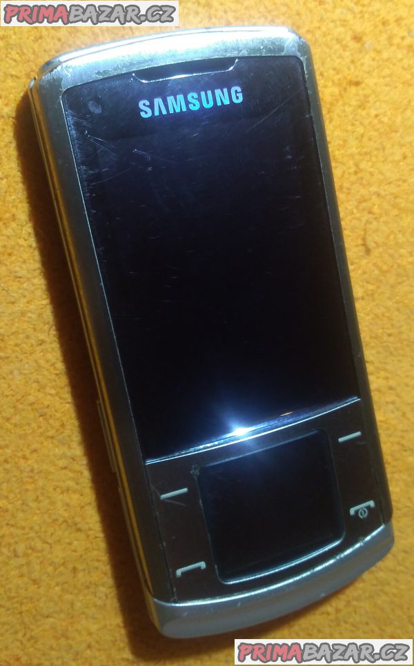 Výsuvný Samsung SGH-U900 - k opravě nebo na náhradní díly!!! Výsuvný Samsung SGH-U900 - k opravě nebo na náhradní díly!!!