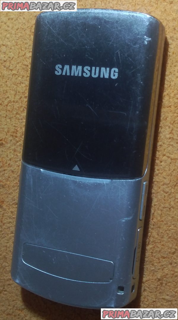 Výsuvný Samsung SGH-U900 - k opravě nebo na náhradní díly!!! Výsuvný Samsung SGH-U900 - k opravě nebo na náhradní díly!!!