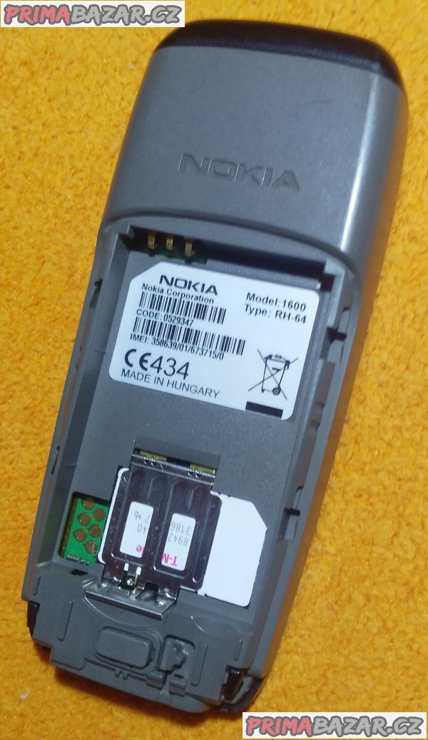 Nokia 1600 - funkční a moc hezká + 2 DÁRKY!!!