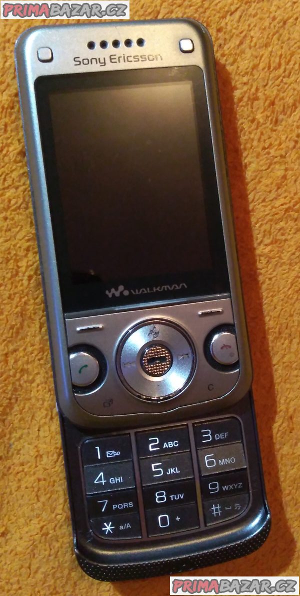 Výsuvný Sony Ericsson W760i - jednou funguje a pak zase chvíli ne!!! Výsuvný Sony Ericsson W760i - jednou funguje a pak zase chvíli ne!!!